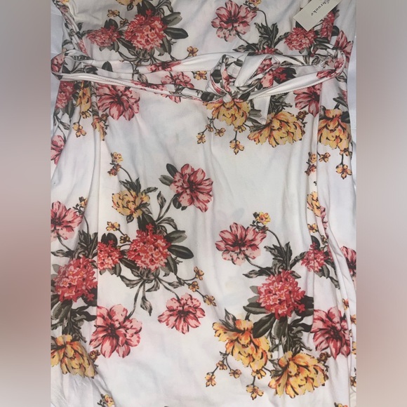 Floral Summer Dress - Picture 2 of 4